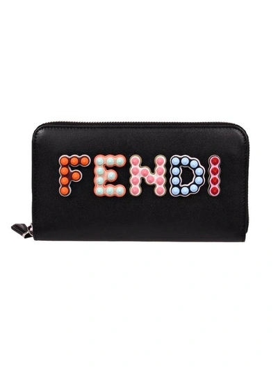Fendi Logo Studded Zip Around Wallet In Nero