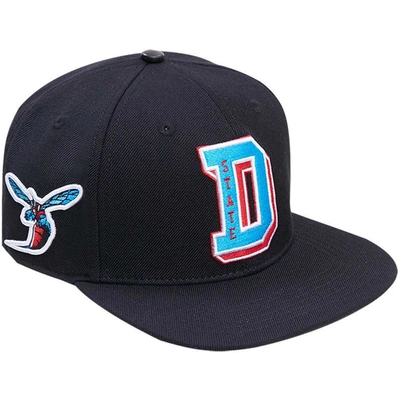 Pro Standard Black Delaware State Hornets Arch Over Logo Evergreen Snapback Hat