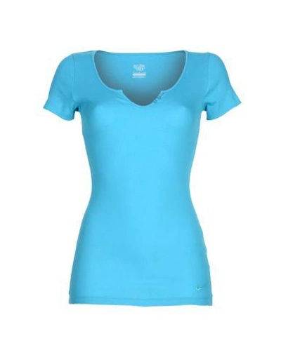 Nike T-shirt In Turquoise