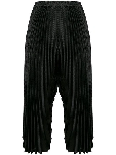 Issey Miyake Pleated Cropped Trousers