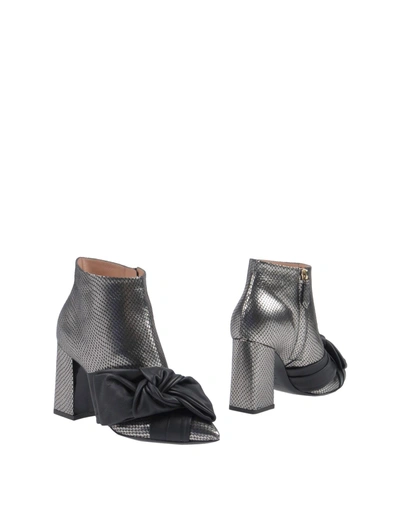 Pollini Ankle Boot In Silver