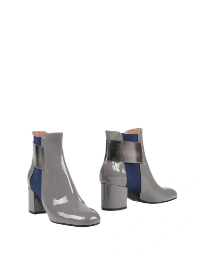 Pollini Ankle Boot In Grey