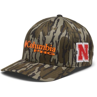 Columbia Mossy Oak Camo Nebraska Huskers Bottomland Flex Hat