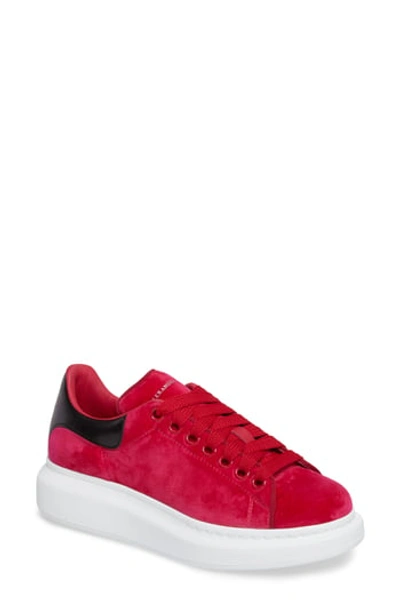 Alexander Mcqueen Velvet Low-top Wedge Sneakers In Red/ Black