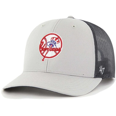 47 ' Gray New York Yankees Secondary Trucker Snapback Hat