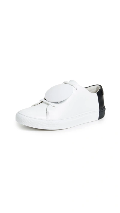 They New York Two Tone Low Sneakers With Metal Accent In White/black
