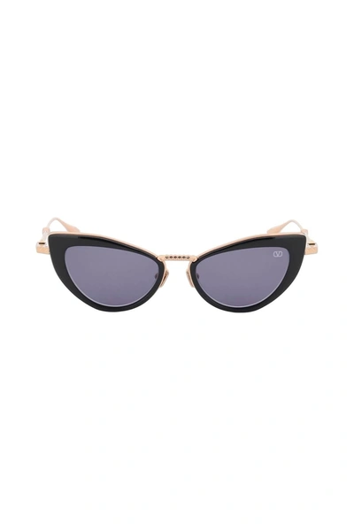 Valentino Cat-eye Sunglasses With Stud In Black