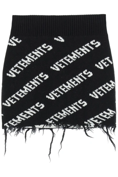 Vetements Monogram Knit Skirt With Ripped Hem In Black