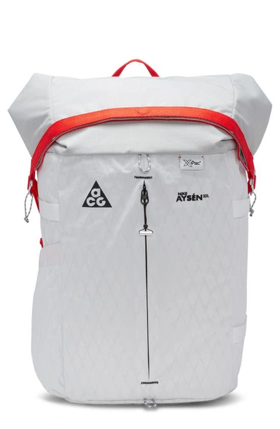 Nike Men's  Acg Aysã©n Day Pack (32l) In White/ Photon Dust/ Black