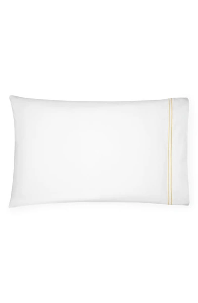 Sferra Grande Hotel Pillowcase In White/ Banana