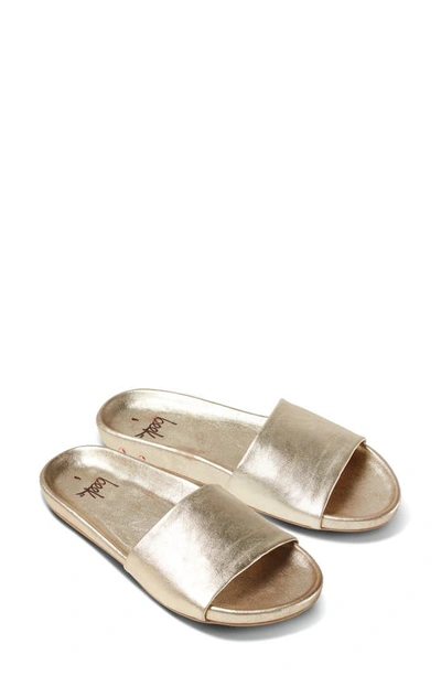 Beek Gallito Metallic Slide Sandal In Platinum