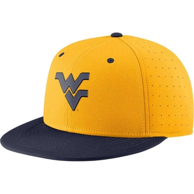 Nike Gold West Virginia Mountaineers Aero True Baseball Performance Fitted Hat