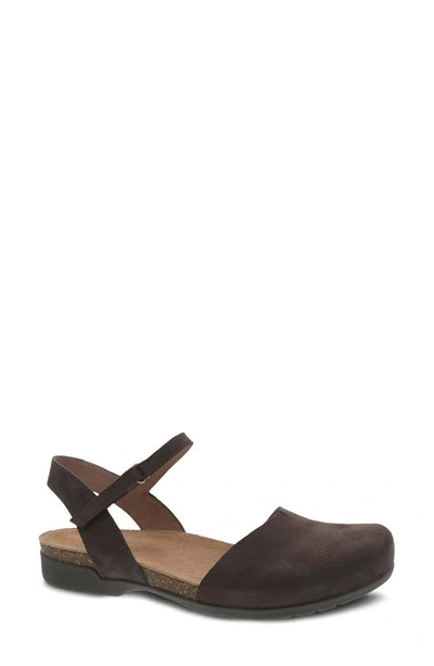 Dansko Rowan Sandal In Chocolate Milled Nubuck