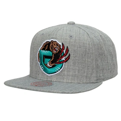 Mitchell & Ness Men's  Heather Gray Vancouver Grizzlies Hardwood Classics 2.0 Snapback Hat