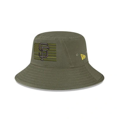 New Era Green San Francisco Giants 2023 Armed Forces Day Bucket Hat