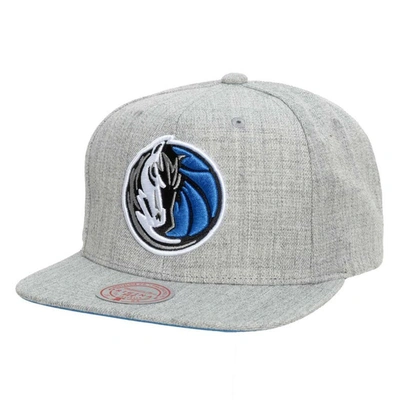 Mitchell & Ness Men's  Heather Gray Dallas Mavericks Hardwood Classics 2.0 Snapback Hat