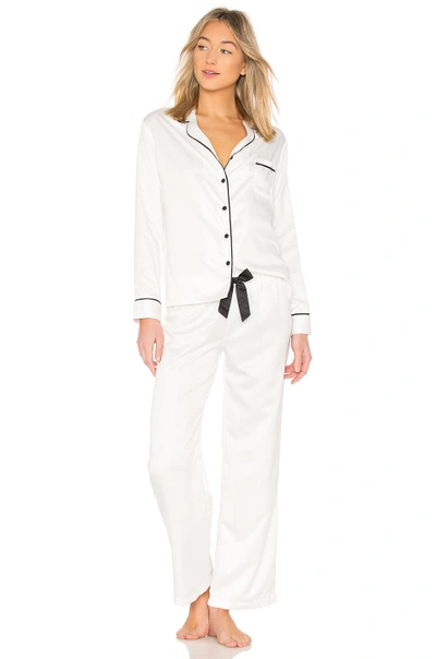 Bluebella Claudia Pj Set In Cream & Black