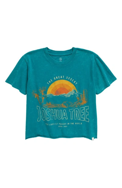Treasure & Bond Kids' Crop Graphic Tee In Teal Fanfare Joshua Tree