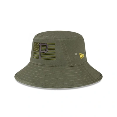 New Era Green Pittsburgh Pirates 2023 Armed Forces Day Bucket Hat
