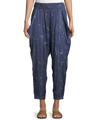 Halston Heritage Flowy Seismic-print Ruched Cropped Trousers In Denim Seis