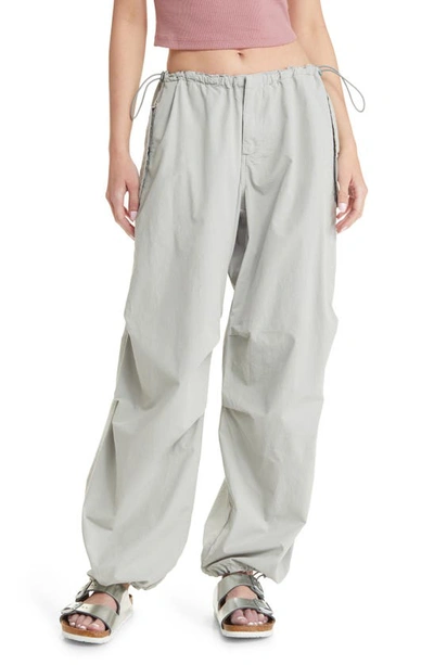Bdg Urban Outfitters Baggy Cotton Parachute Pants In Slate Grey