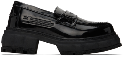 Viron Quantum Apple Debossed-logo Loafers In Black
