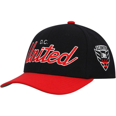 Mitchell & Ness Men's  Black D.c. United Team Script 2.0 Stretch Snapback Hat
