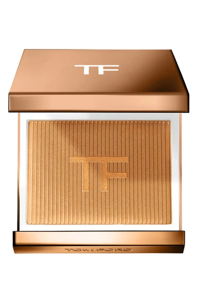 Tom Ford Soleil De Feu Shimmering Highlighter Powder In Mirage (radiant Warm Gold)