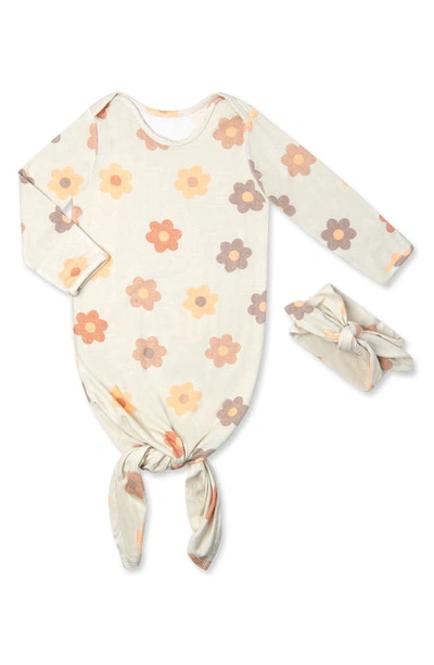 Baby Grey By Everly Grey Gown & Head Wrap In Daisies