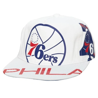 Mitchell & Ness Men's  White Philadelphia 76ers Hardwood Classics In Your Face Deadstock Snapback Hat