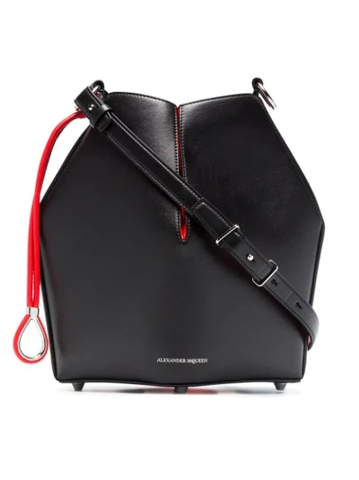 Alexander Mcqueen The Bucket Shiny Calf Shoulder Bag - Silvertone Hardware In Black