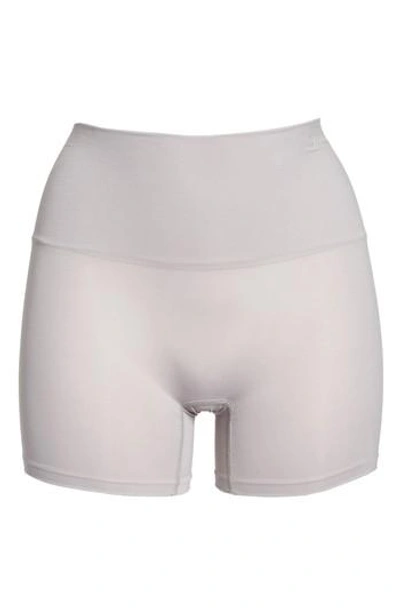 Yummie Ultralight Seamless Shaping Shorts In Gull Gray