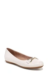 Naturalizer Maxwell Skimmer Flat In Satin Pearl Patent Leather