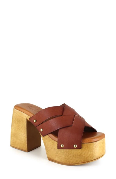 Zigi Suriel Platform Slide Sandal In Tan Leathe