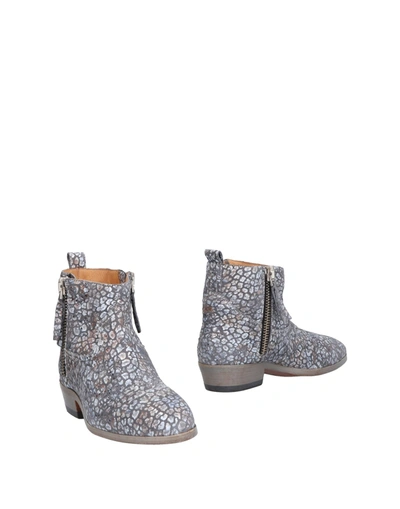 Golden Goose Ankle Boot In Grey