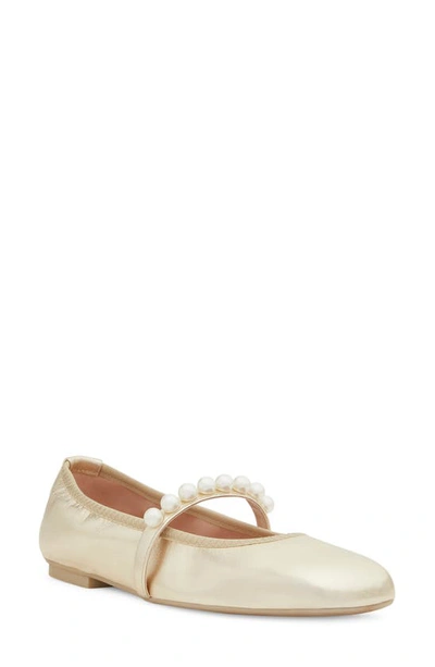 Stuart Weitzman Goldie Ballet Flat In Light Gold