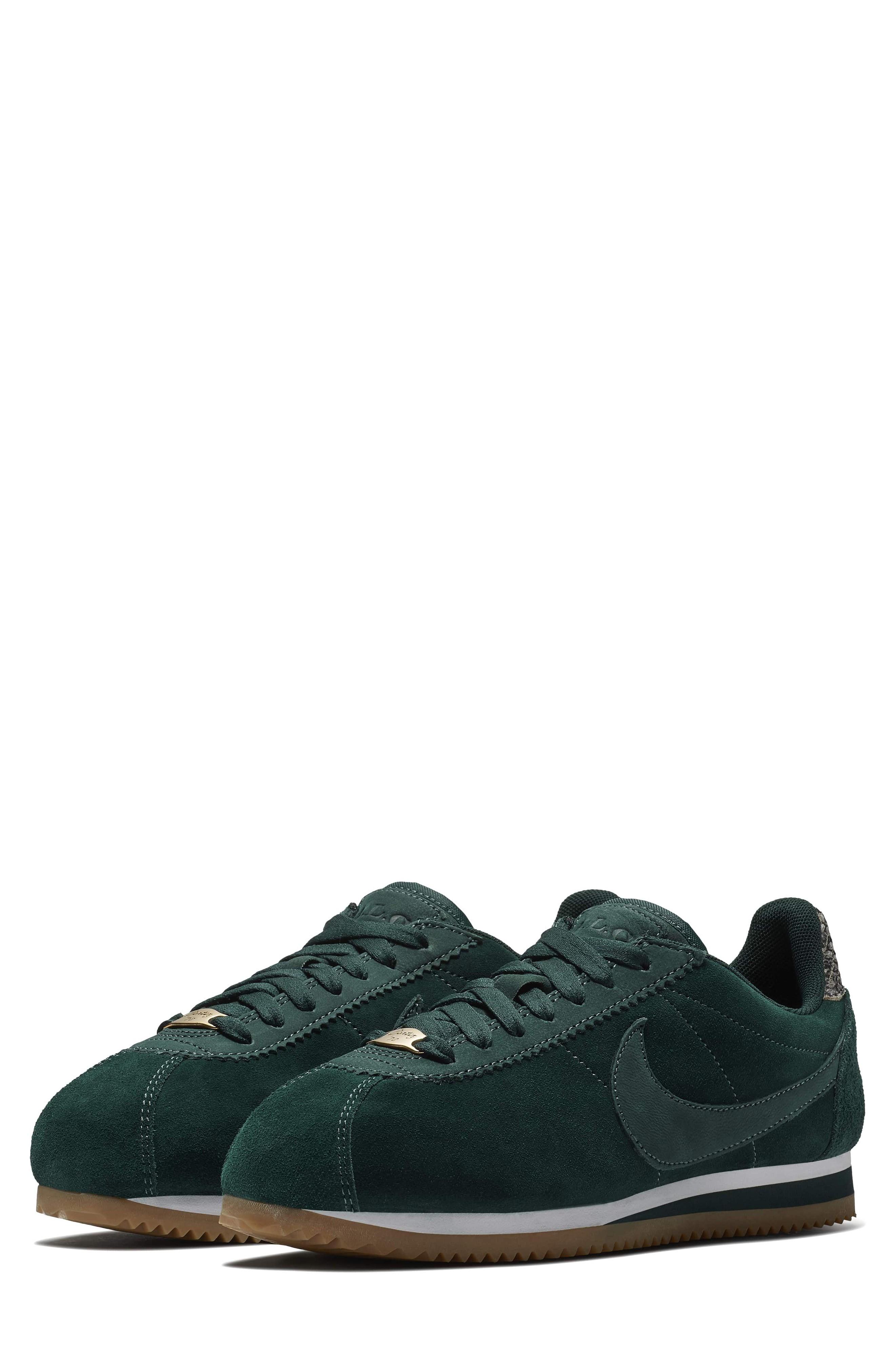 dark green nike sneakers