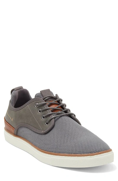 Madden Castra Sneaker In Grey