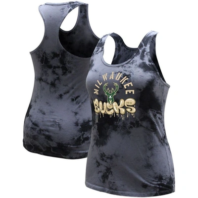 Stadium Essentials Charcoal Milwaukee Bucks Street Art Dark Crystal Washed Tank Top