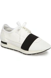 Balenciaga Race Runner Sneaker In Blanc/ Noir