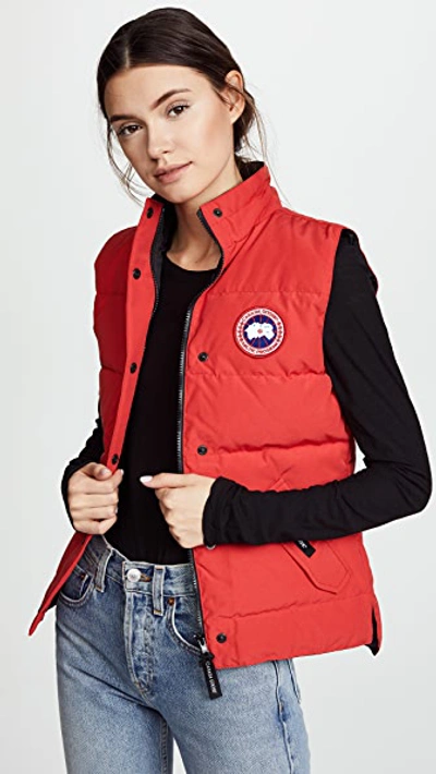 Canada Goose Freestyle Quilted Shell Down Gilet In Red