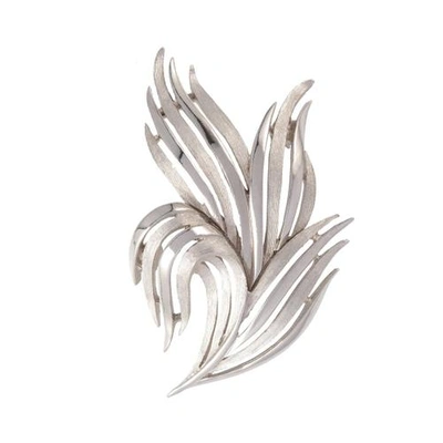 Susan Caplan Vintage 1960s Vintage Trifari Leaf Brooch