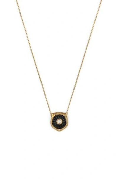 Gucci Feline Head Diamond & Onyx Pendant Necklace In Yellow Gold/ Onyx