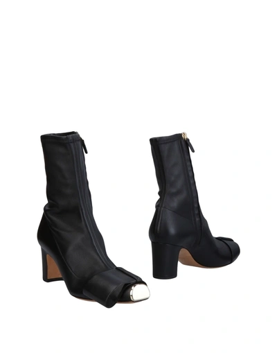 Valentino Garavani Ankle Boots In Black