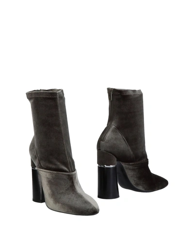 3.1 Phillip Lim / フィリップ リム Ankle Boots In Military Green