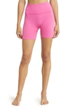 Alo Yoga Seamless Rib Bike Shorts In Paradise Pink