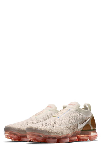 air vapormax moc 2 sail wheat