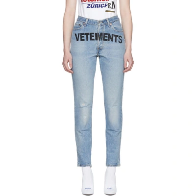 Vetements Levi's Slim Fit Logo Printed Denim Jeans In Blue