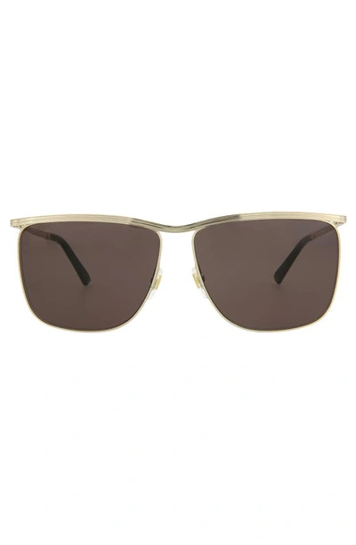 Gucci 62mm Oversize Square Sunglasses In Gold Gold Grey