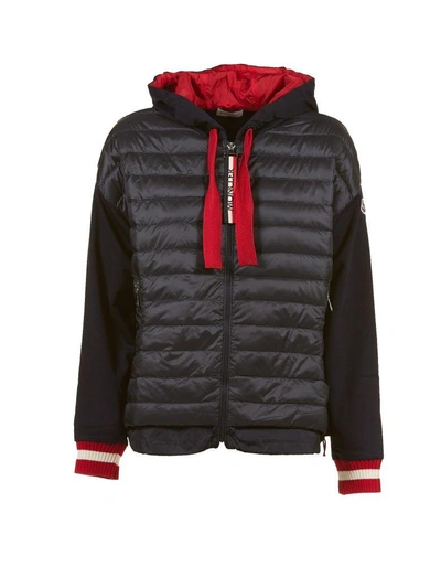 Moncler Cropped Padded Jacket In Blu Rosso